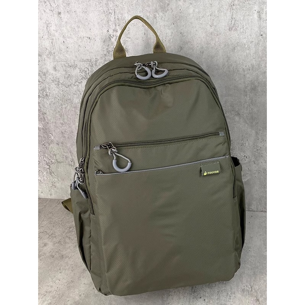 香港正品上新轻便时尚耐脏多层旅游出行包学生大容量书包双肩背包