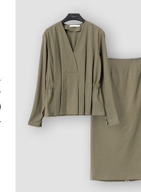 （周哥甄选）灰绿时尚套装-32526