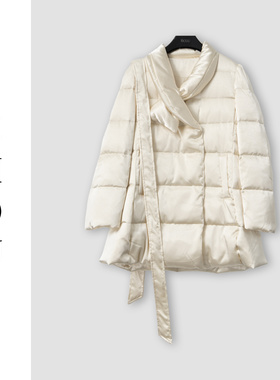 （周哥甄选）米色羽绒服-32951