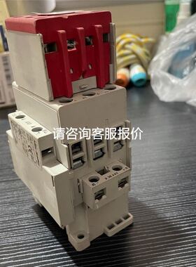 FX5UC-32MT/DS-TS，全新无包装盒，电源线齐全