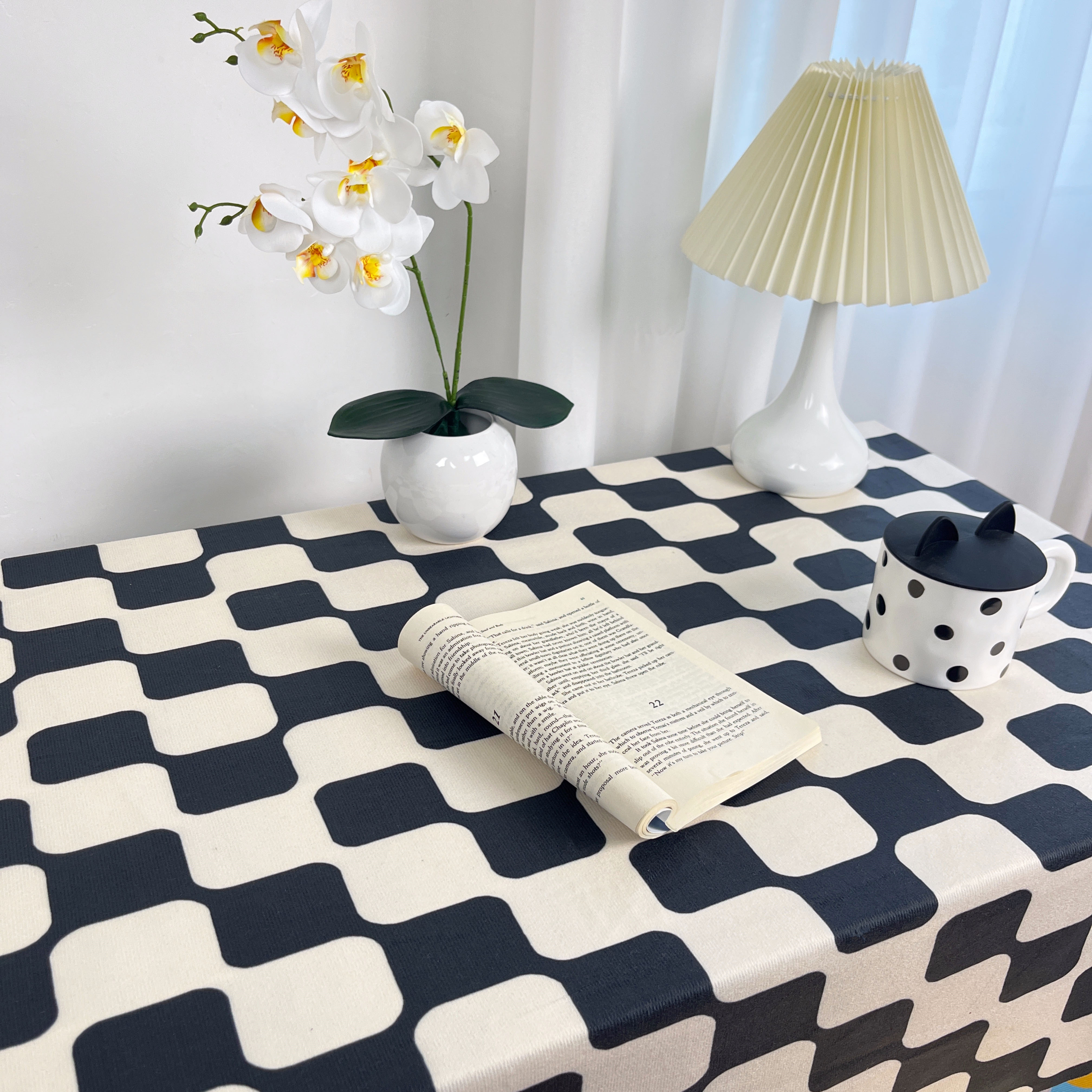 简约现代绒布氛围感桌布