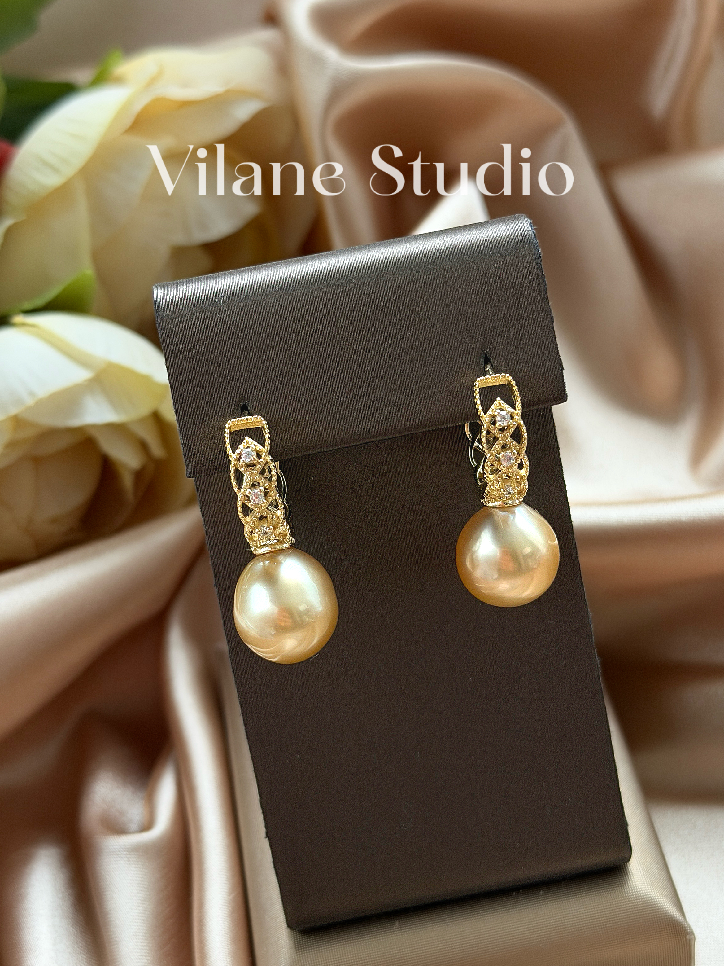 福利 海水南洋金珠11-12纯银耳圈耳钉 一物一拍 背后有瑕