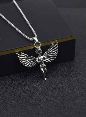 潮流复古天使翅膀吊坠项链男女不锈钢链条饰品时尚潮款T恤项链