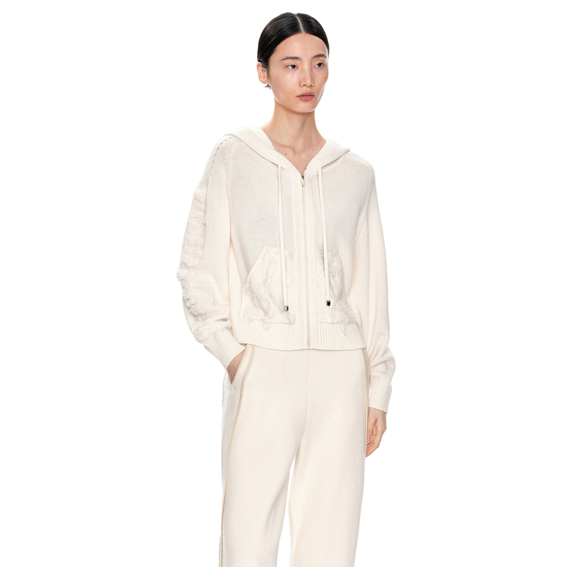 H·GENTEEL荷高年新款冬装女连帽宽松版型流苏肌理套头毛衣