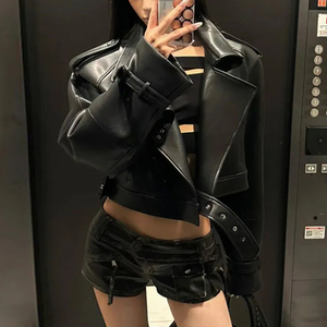 街头潮流机车风翻领设计黑色外套女春秋季宽松气质短款夹克皮上衣