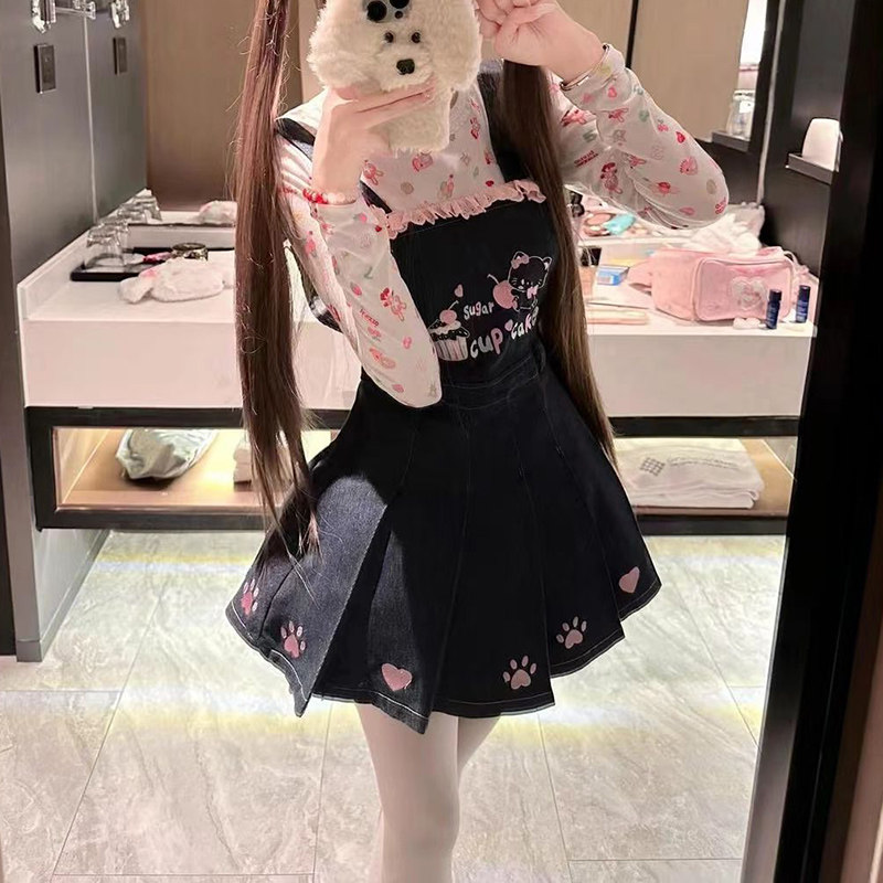 长袖打底上衣牛仔背带百褶裙套装