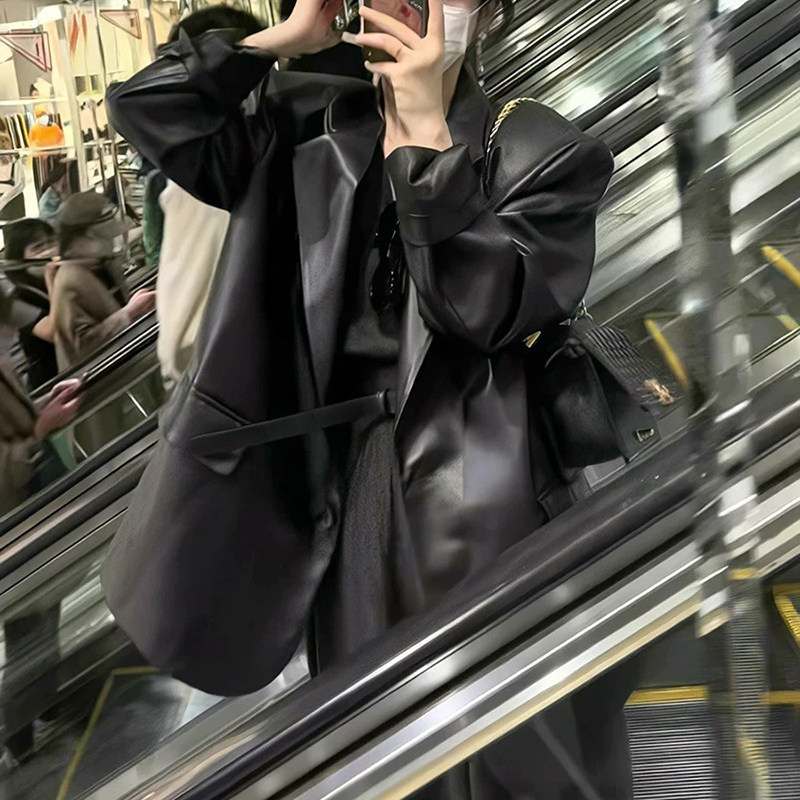 高级感名媛气质西装领皮衣外套女