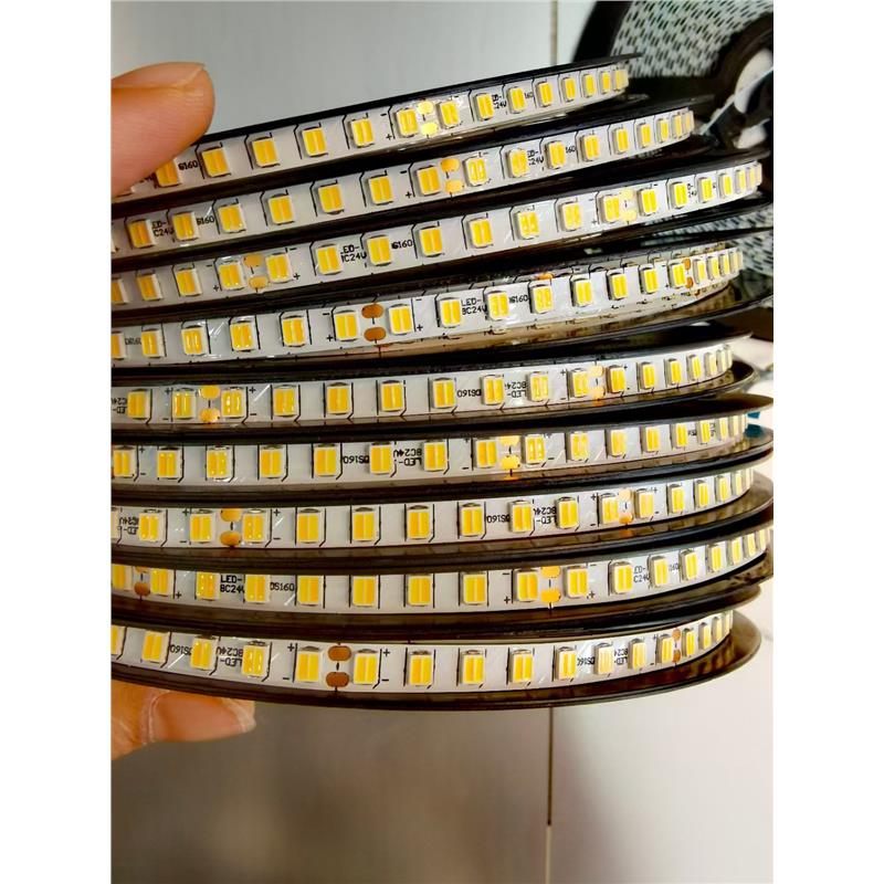 8串24v 2线双色并联灯带  1米20节 5cm一剪