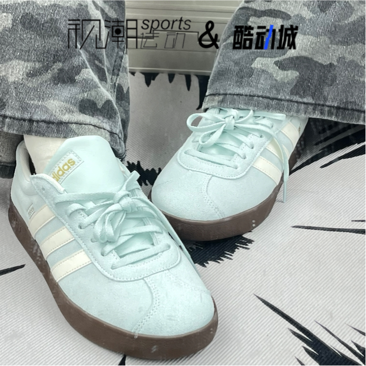 阿迪达斯VlCourt绿色T头德训鞋