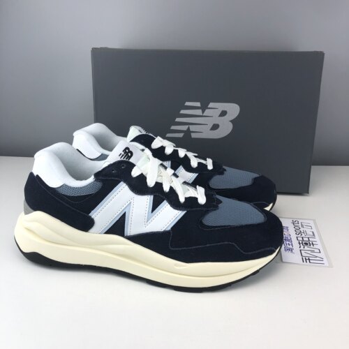 NB5740海军蓝复古舒适休闲跑步鞋