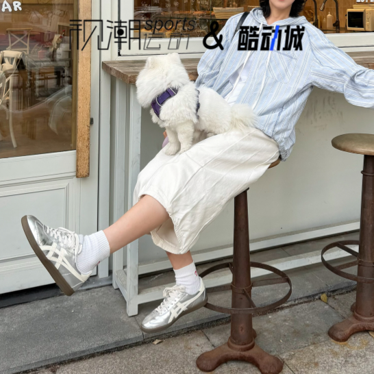 Onitsuka Tiger鬼塚虎Tokuten银色女子T头德训板鞋1183C429-020