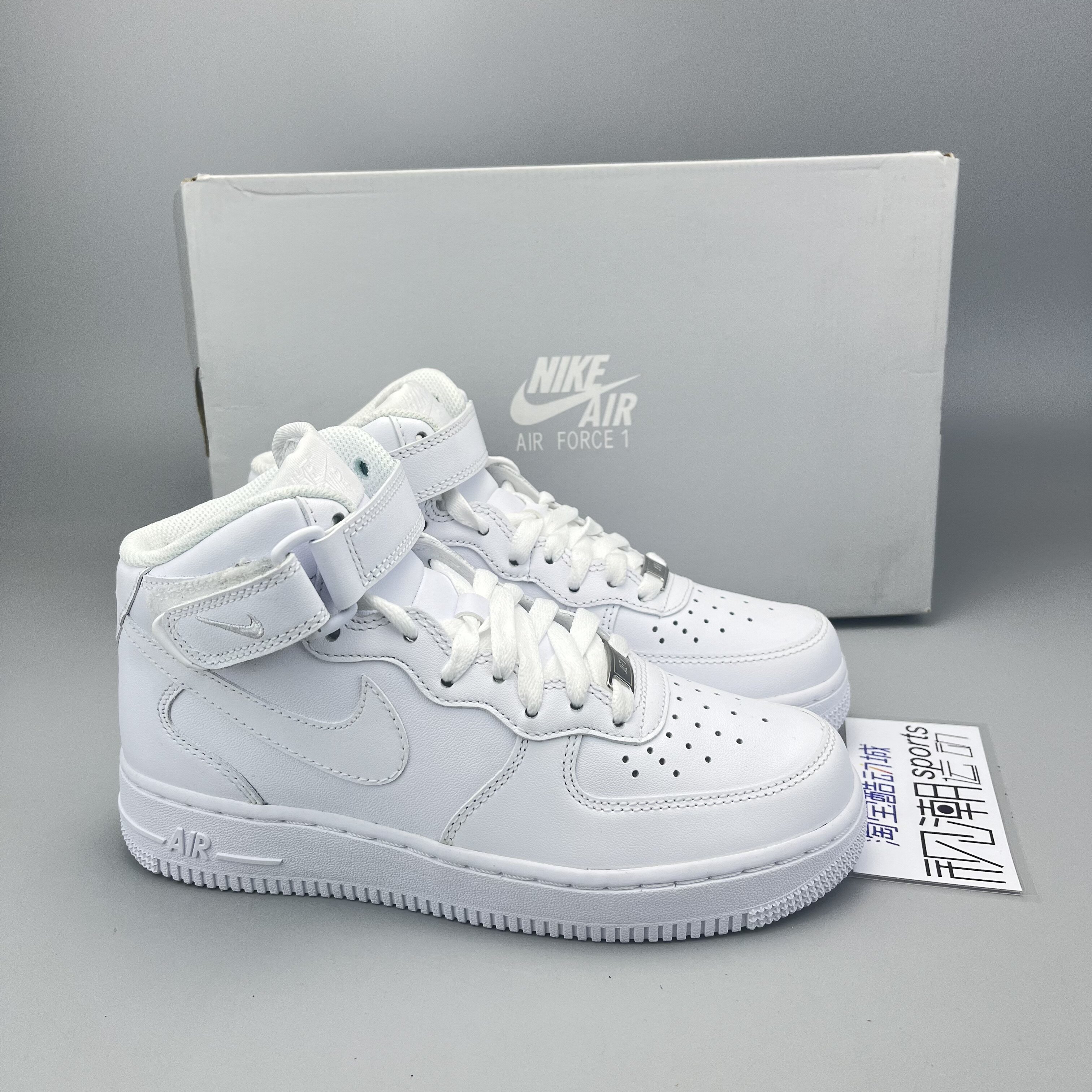 耐克AF1纯白女空军一号休闲板鞋
