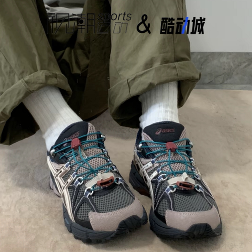 亚瑟士gel-kahana8FL灰棕跑鞋