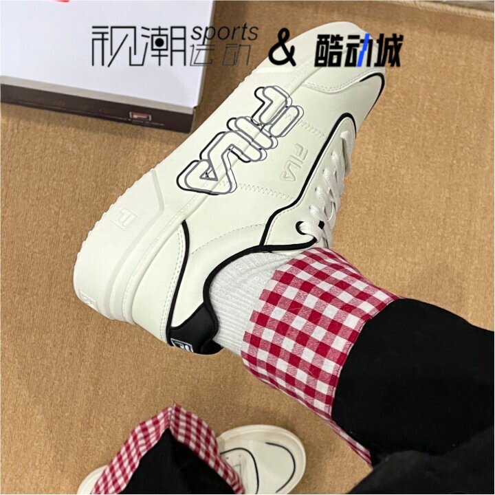 斐乐局点白色简约百搭休闲网球鞋