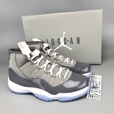 AirJordan11灰白酷灰复古篮球鞋