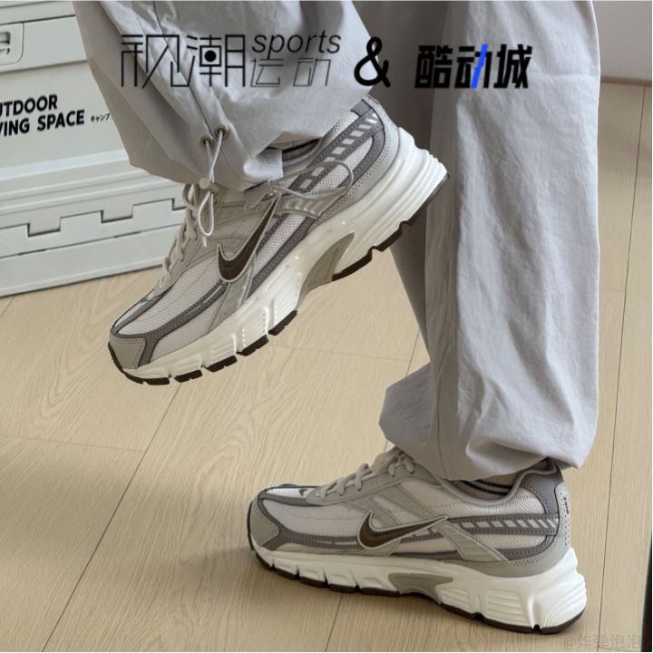 NikeInitiator灰白耐磨透气跑鞋