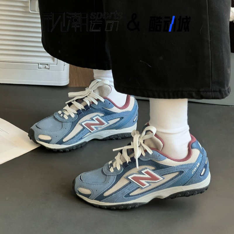 NB204L蓝色时尚潮流运动休闲鞋