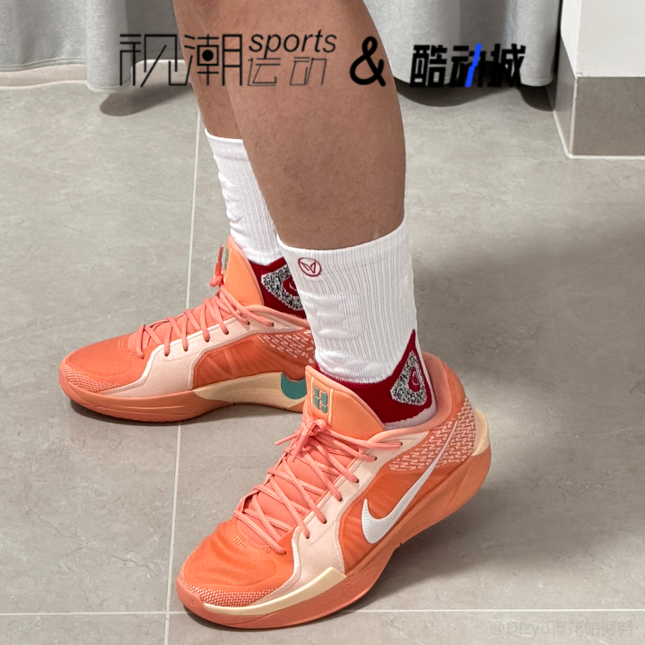 Nike耐克Sabrina2萨布丽娜2代 橙色男女缓震实战篮球鞋FZ1517-801