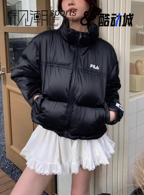 FILA斐乐黑色女子保暖宽松短款面包服运动羽绒服F51W349901F-BK