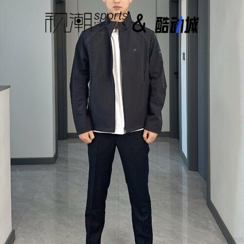 斐乐WHITE正黑色立领抓绒夹克