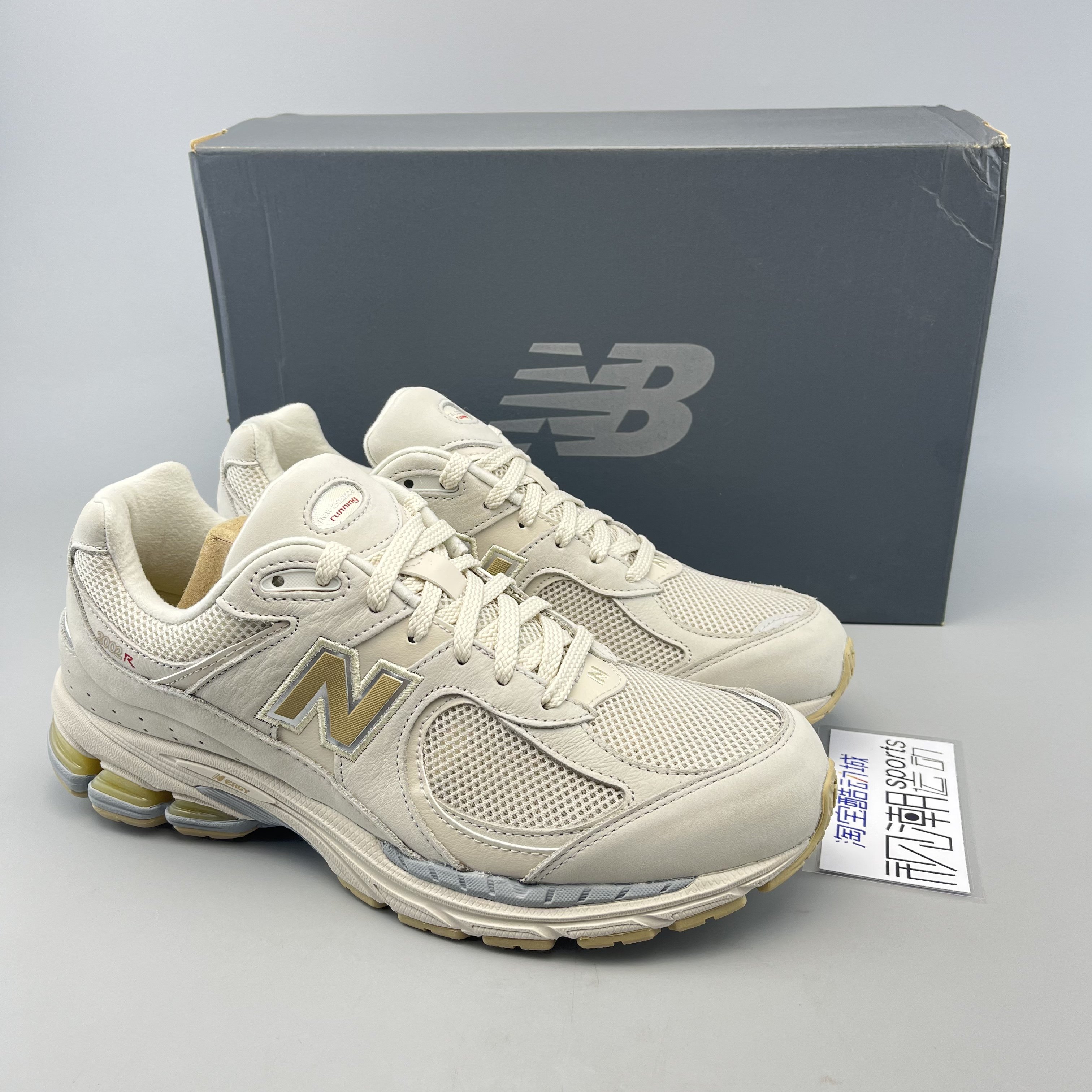 New Balance NB 2002R浅米男女复古耐磨老爹运动休闲鞋ML2002R3