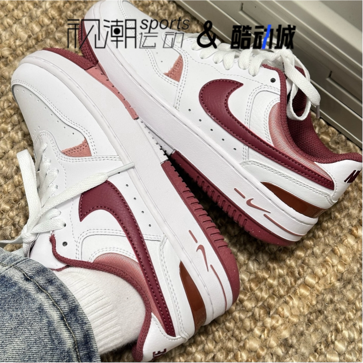 耐克GammaForce白红休闲板鞋