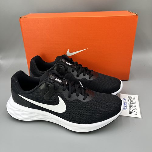 耐克Revolution6黑白运动跑步鞋