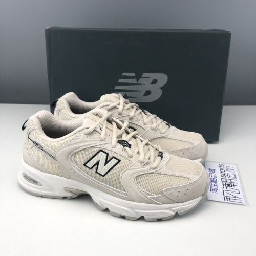 NB530月光米男女复古网面休闲鞋