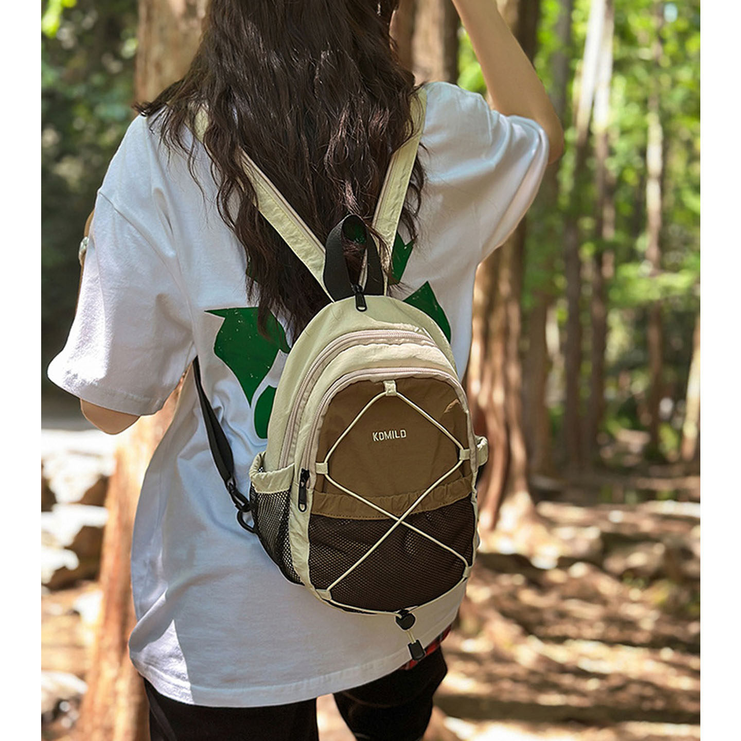 轻便迷你斜挎撞色登山包