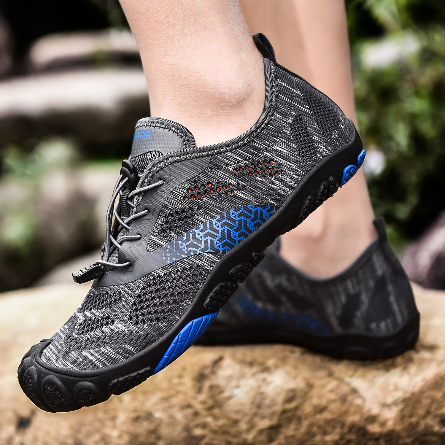 执行官男女沙滩鞋浮潜鞋潜水溯溪鞋情侣防滑速干软鞋涉水游泳鞋子