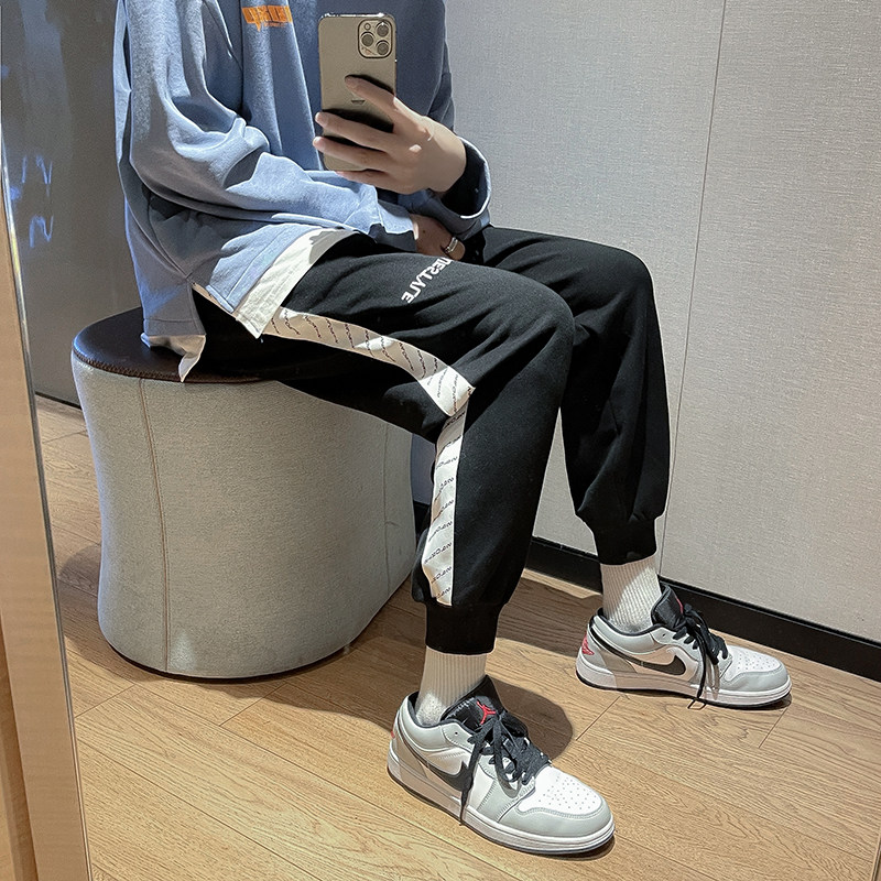 港风2021男刺绣织带九分拼接休闲束脚卫裤QT4029,男装休闲裤,电商A021