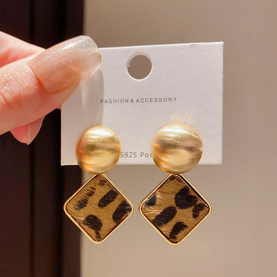 法式复古几何豹纹耳环2024新款
