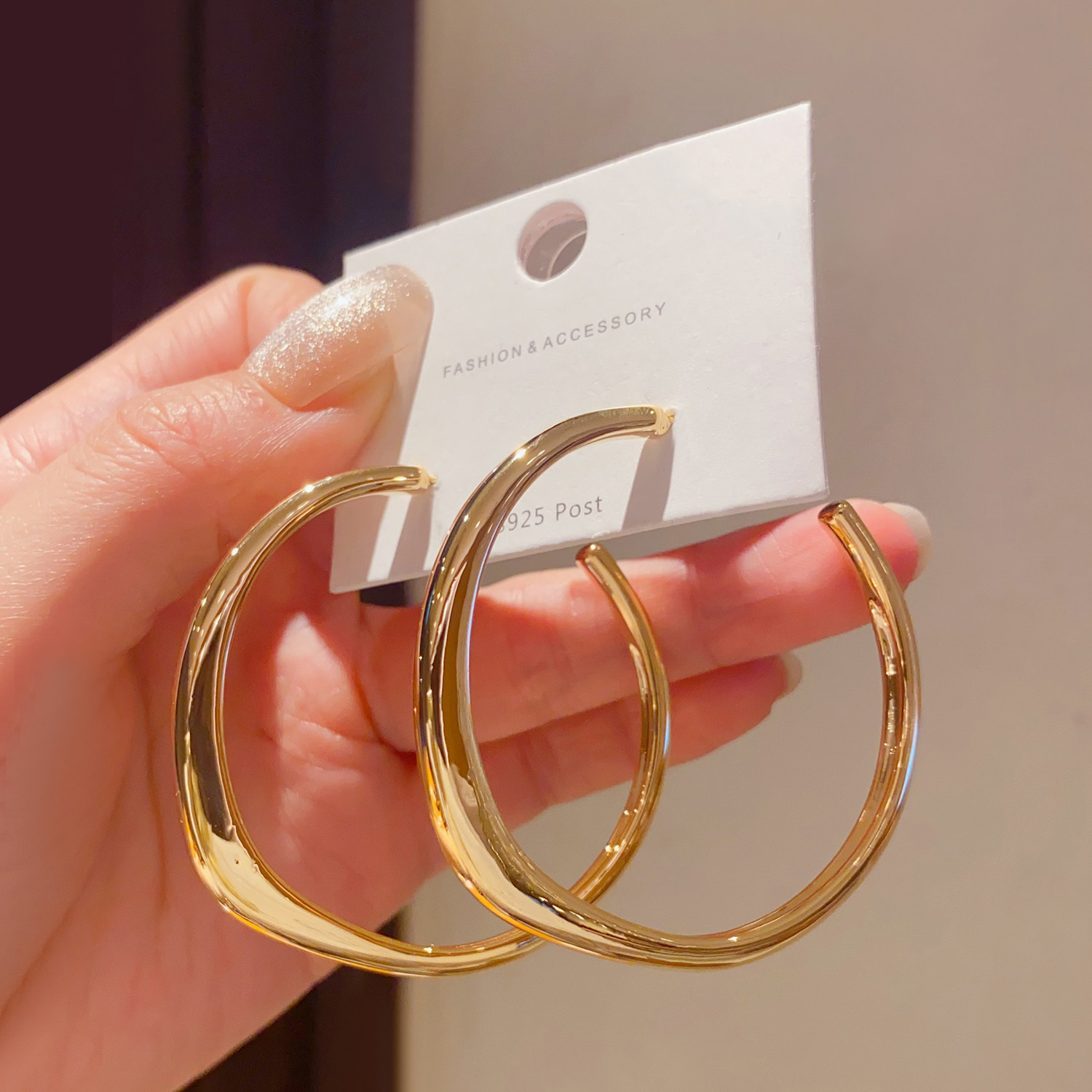 欧美简约气质不规则圆圈圈耳环女合金925银针时尚夸张大耳圈耳饰