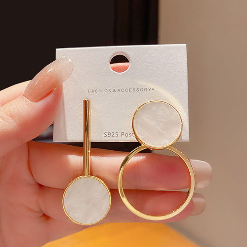 2026年新款潮几何不对称设计感耳环女高级感夸张个性气质耳坠显瘦