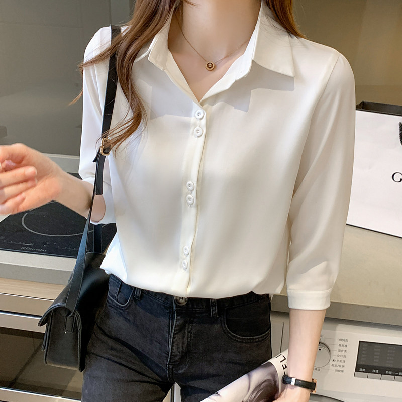 白衬衫女七分袖2026夏季新款白色时尚气质缎面雪纺衬衣设计感小众