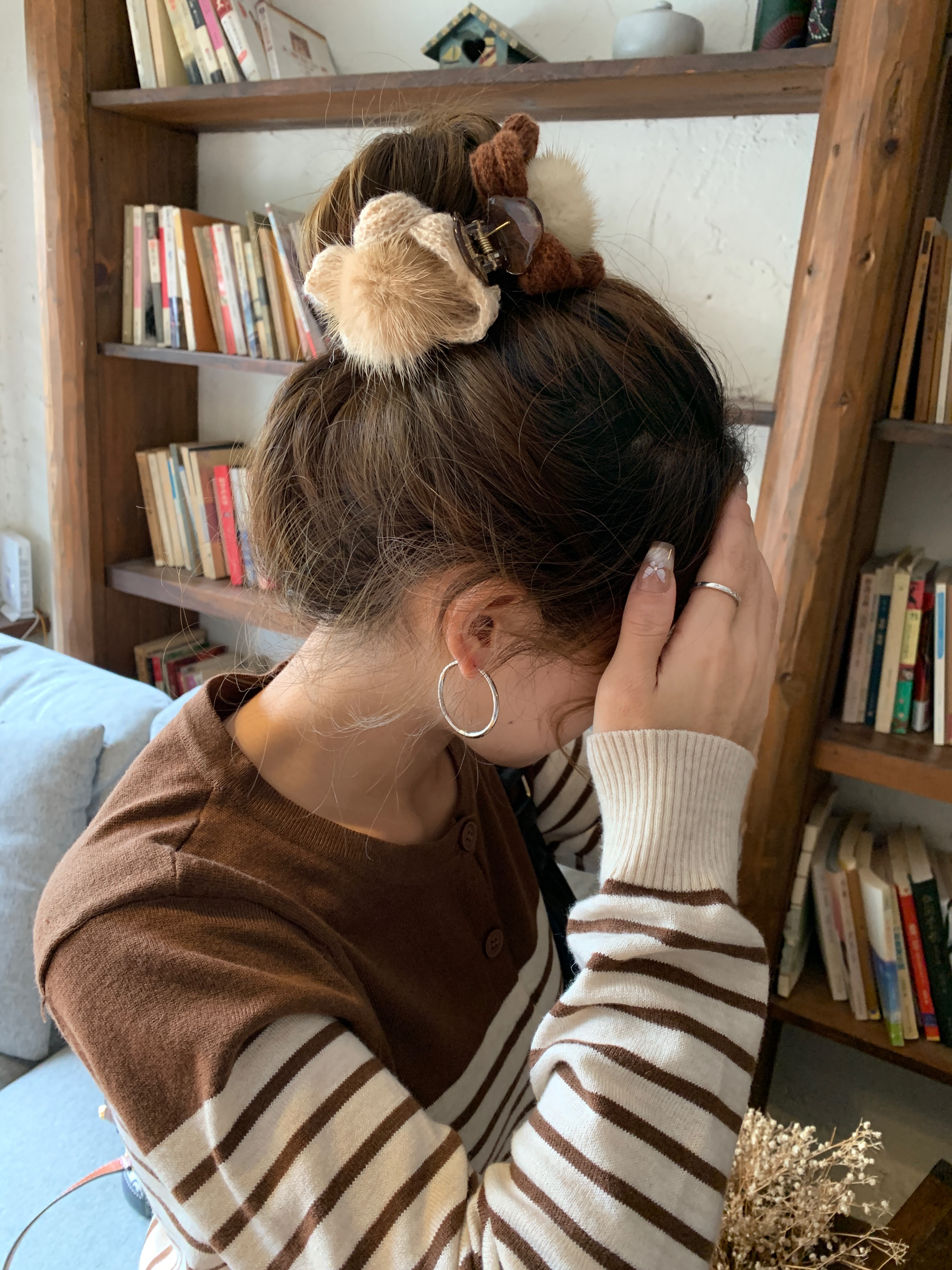 韩国正品钢印高级水貂毛2025新款发夹抓夹发抓丸子头抓夹马尾夹