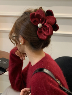 上新-10韩国新款珍珠花朵发夹女2026新款轻奢小众抓夹过年发饰