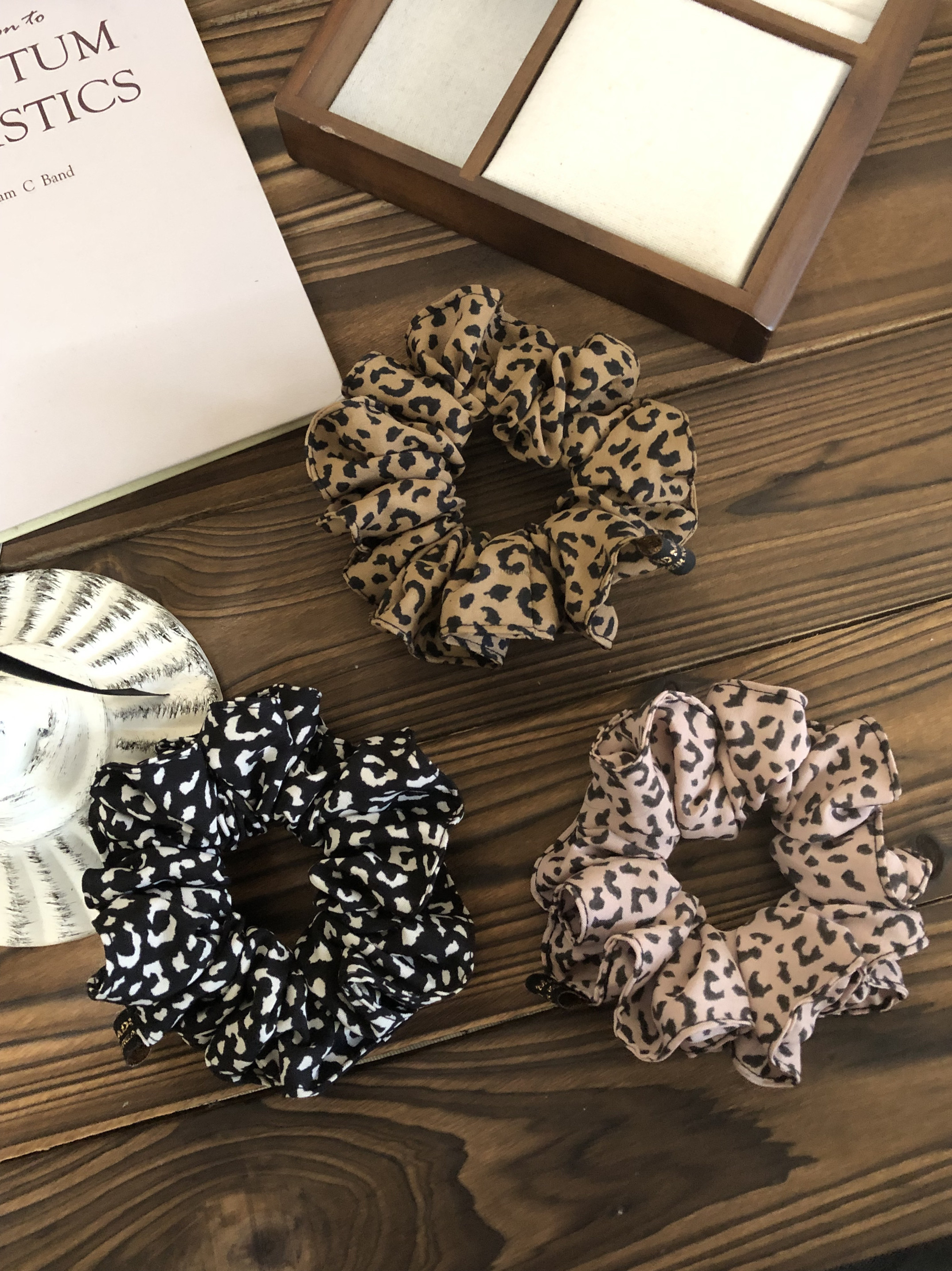 韩国复古豹纹布艺大肠发圈2025新款后脑勺扎马尾头绳扎发发饰女,饰品/流行首饰/时尚饰品新,发饰,淘宝优惠券,粉丝福利购,淘宝优惠卷