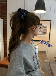 韩国藏蓝色小碎花秋冬设计香蕉夹2025新款少女感扎马尾发夹发饰女