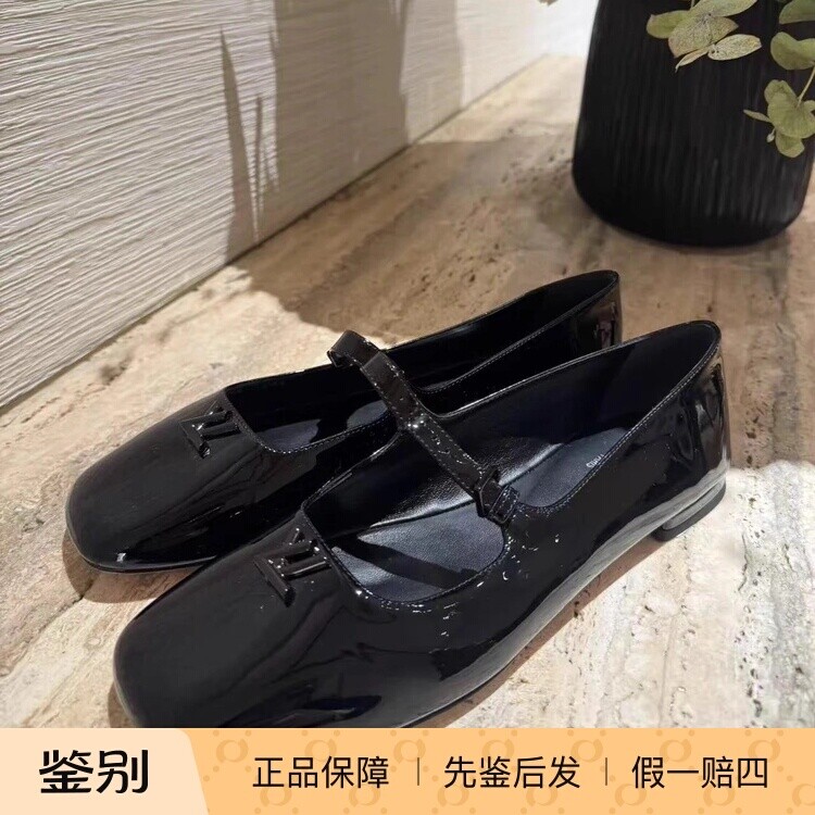 奢店代购 2025新款 LV/路易威登 SWING 平底玛丽珍芭蕾鞋 1AGULG