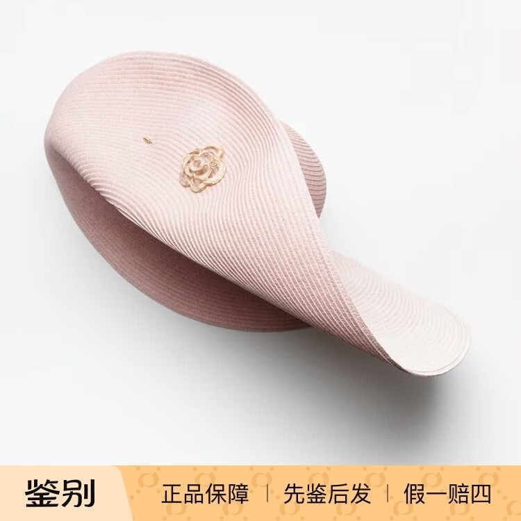 香奈儿纸编金属树脂logo帽子