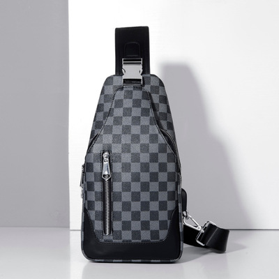 Chuongkaiye格纹大容量男士胸包