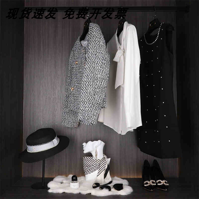 星韵 现代简约黑白色系全屋定制展厅衣柜衣服样板房服饰配套