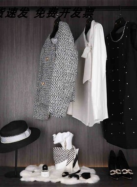 星韵 现代简约黑白色系全屋定制展厅衣柜衣服样板房服饰配套