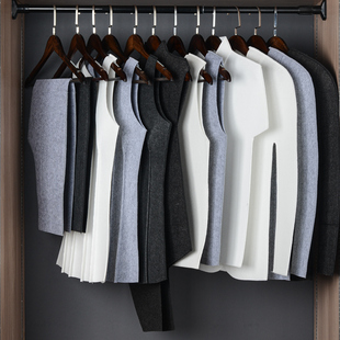 装 样板间假衣帽间软装 饰品房衣柜摆件展厅毛毡道具衣服 毛毡