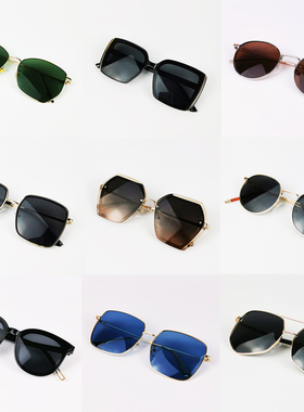 星韵样板房衣帽间潮流时尚墨镜摆件衣柜梳妆台男女士轻奢软装饰品