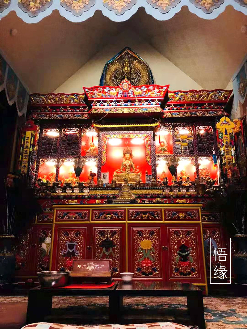 家用藏式佛龛带门多层彩绘佛柜供台供台神台神龛供桌密宗佛堂定制