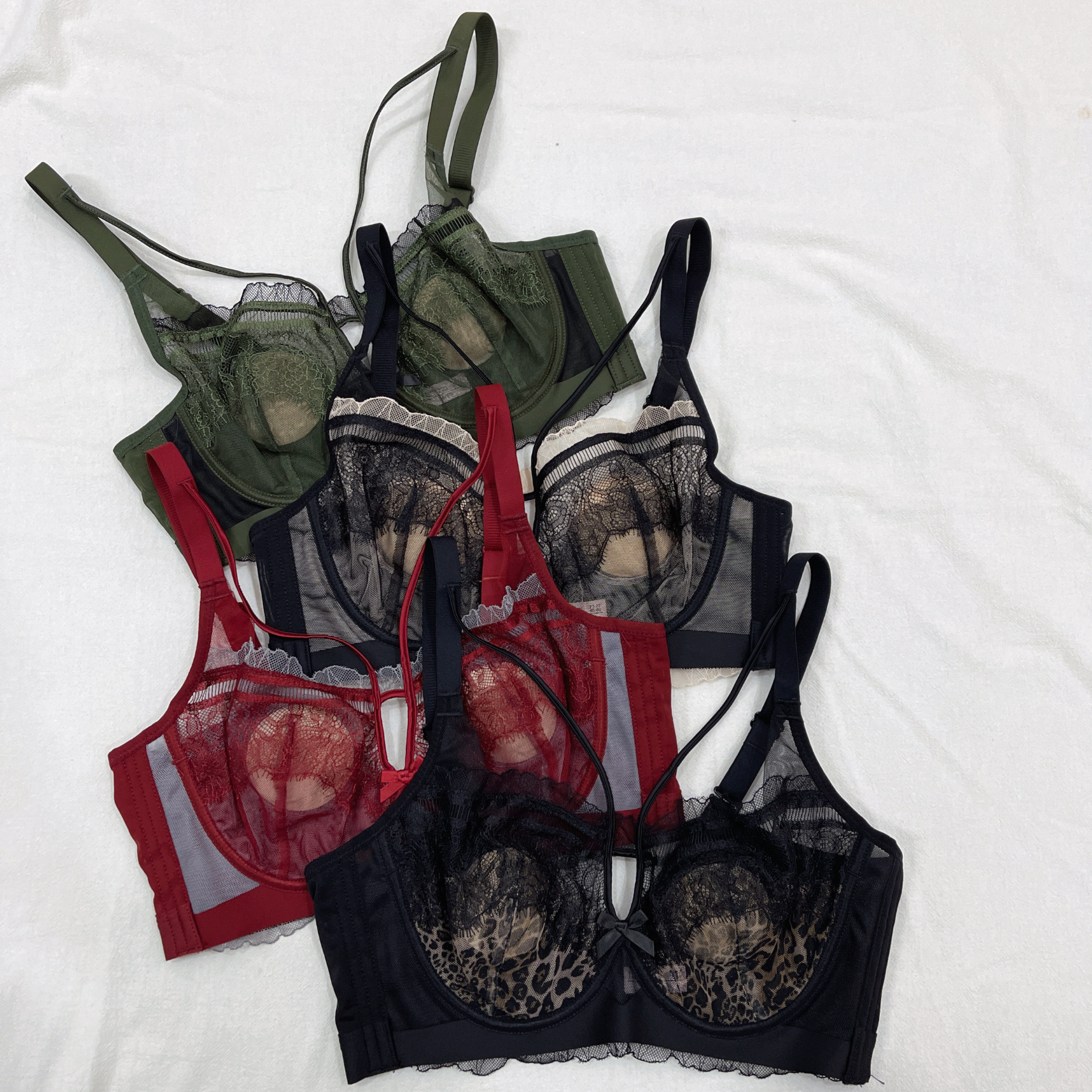 超薄大胸显小性感内衣女软钢圈BCD杯美胸带聚拢调整型收副乳文胸