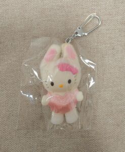HelloKitty中古稀有绝版兔子硬体毛绒挂件