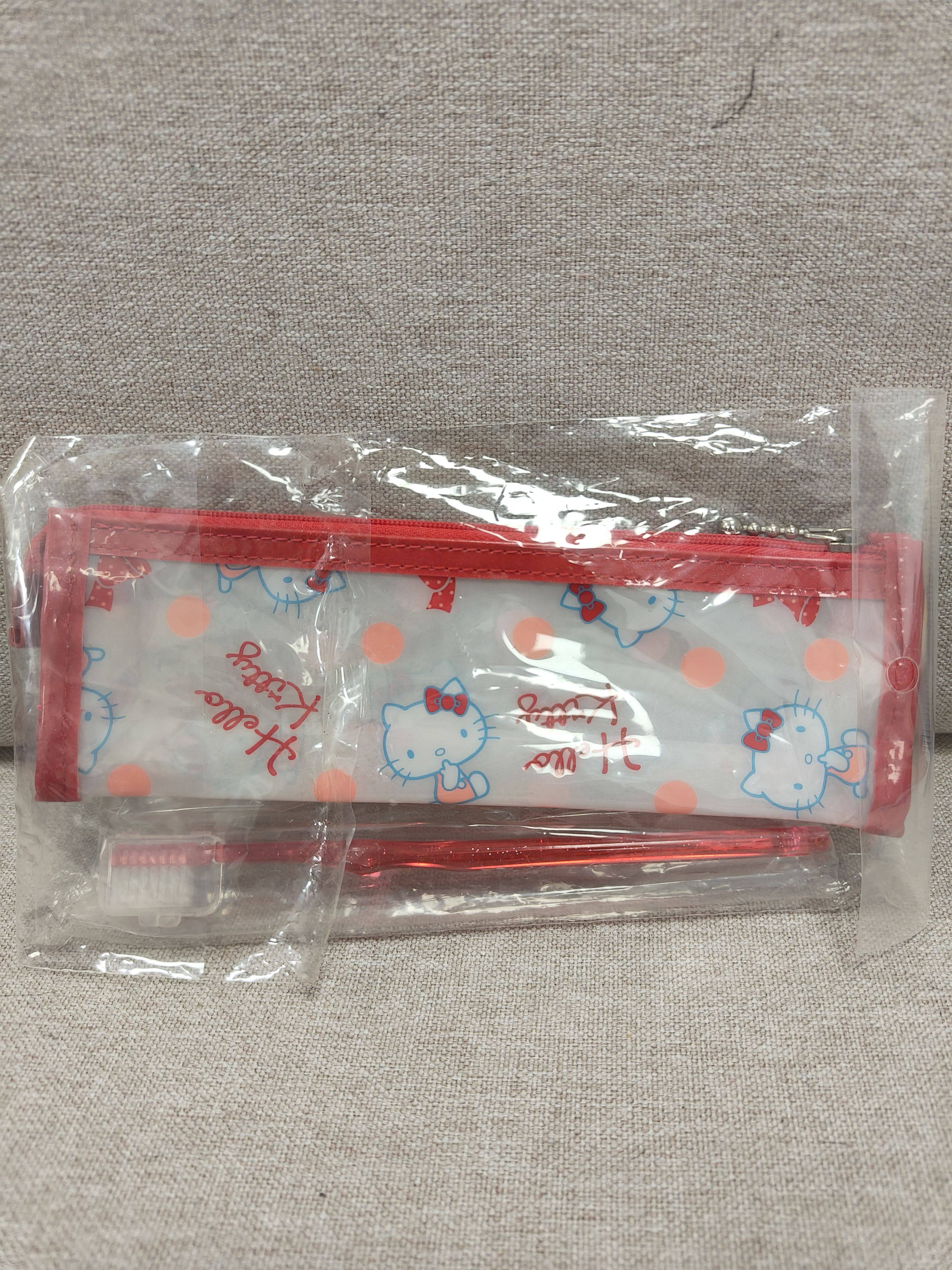 HelloKitty中古侧坐吃手手稀有牙刷牙膏套装旅行装笔袋